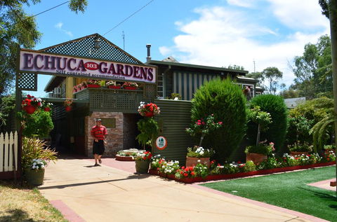 Echuca Gardens - Tourism Noosa 2