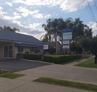 Edward Parry Motel and Apartments - Tourism Noosa