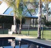 Elinike Guest Cottages - Tourism Noosa