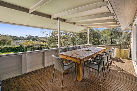 Ellis Cottage Sorrento Plus Guest House - Tourism Noosa 3