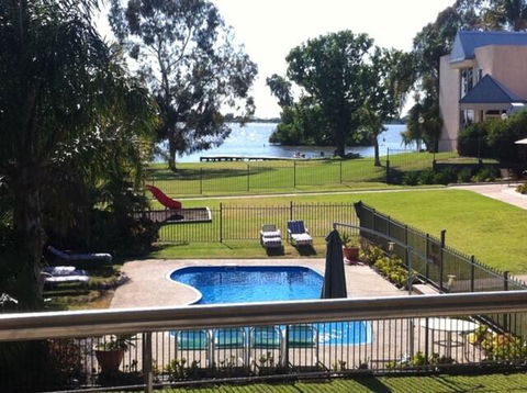 ELSINOR Townhouse 2 - Tourism Noosa 0