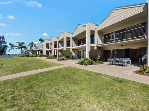 ELSINOR Townhouse 6 Mulwala - Tourism Noosa 1
