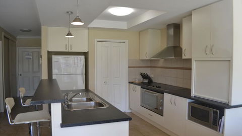 ELSINOR Townhouse 7 Mulwala - Tourism Noosa 3