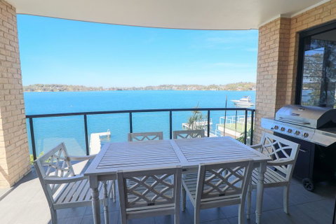 Elysium Lakehouse - Tourism Noosa 1
