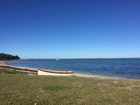 Fabulous Location - Ground Floor Waterfront Unit! Clearview Apartments - Tourism Noosa 2