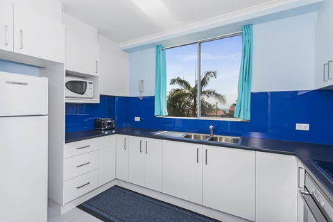 Fairleigh - Unit 1 - Tourism Noosa 2