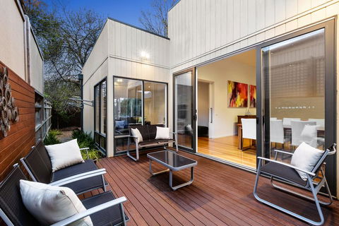 FAIRSEA RETREAT - RYE - Tourism Noosa 3