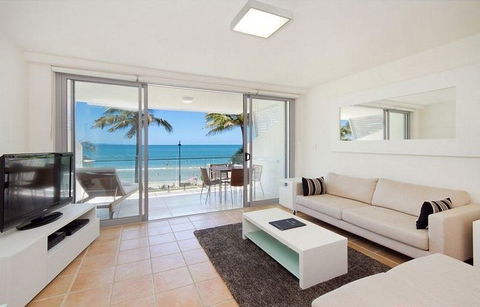 Fairshore 28 - Tourism Noosa 3