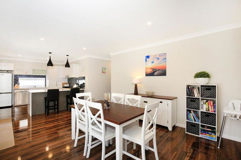 Fairways - 10 Mins To Hyams Beach - Tourism Noosa 2