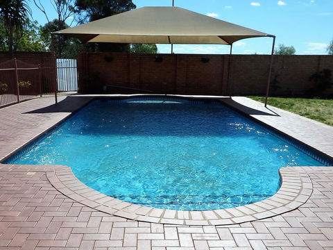 Fairways Bed & Breakfast At Jerilderie - Tourism Noosa 2