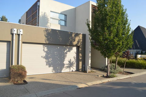 Family Friendly Unit - Tourism Noosa 1
