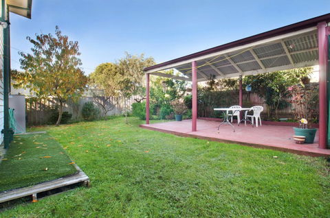 FAMILY GETAWAY - DROMANA - Tourism Noosa 3