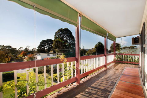 FAMILY GETAWAY - DROMANA - Tourism Noosa 0