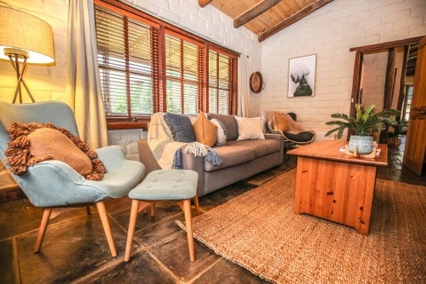 Feathertop Retreat - Tourism Noosa 0