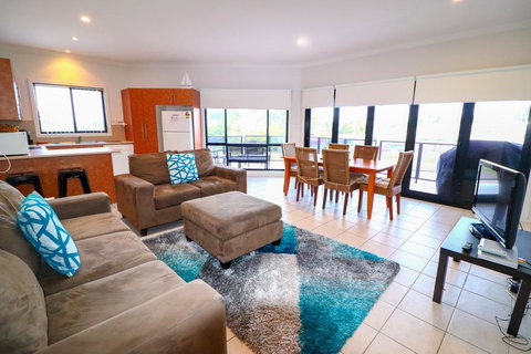 Flexi At Belmont - Tourism Noosa 2