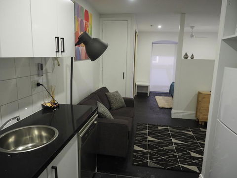 Flinders Lane Apartments Formaly Melbourne City Stays - Tourism Noosa 3