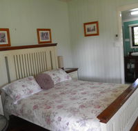 Follywood Guesthouse BB - Tourism Noosa