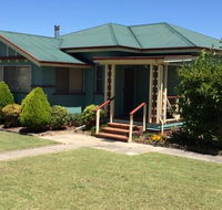 FROGGIES HOLIDAY HOUSE - Tourism Noosa