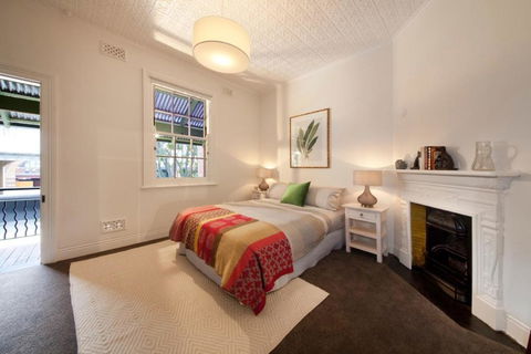 FUN TIMES In HUGE House 1 Minute To SYDNEY HARBOUR - Tourism Noosa 1