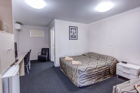 Galaxy Mackay Motor Inn - Tourism Noosa 3