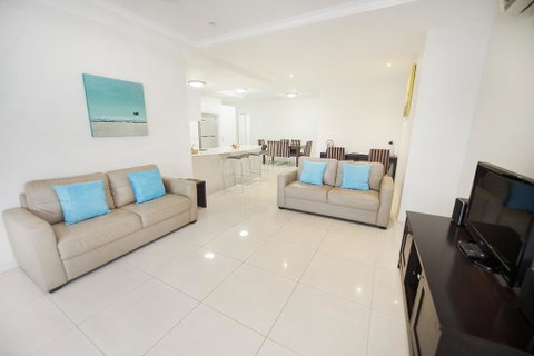 Gladstone City Central Apartment Hotel - Tourism Noosa 1