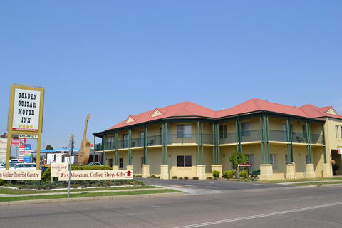 Golden Guitar Motor Inn - Tourism Noosa 2