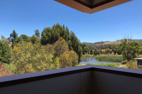 Goldie Views - Tourism Noosa 1