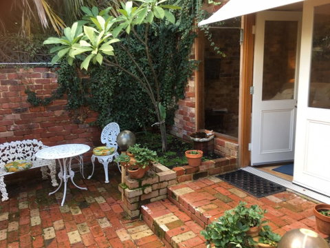 Gorgeous Studio 2 Minutes From The Heart Of Subiaco - Tourism Noosa 0