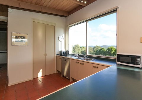 GRACEDALE HILLS HOMESTEAD - Tourism Noosa 3