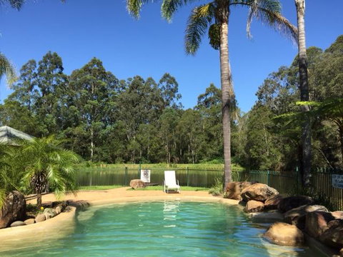 Grand View Holiday Home - Tourism Noosa 3