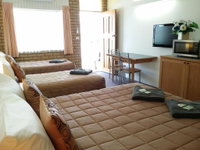 Book Guyra Accommodation Vacations Tourism Noosa Tourism Noosa