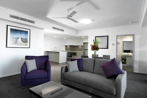H On Mitchell Apartment Hotel - Tourism Noosa 3
