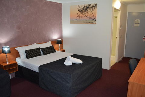 Hampton Villa Motel - Tourism Noosa 2