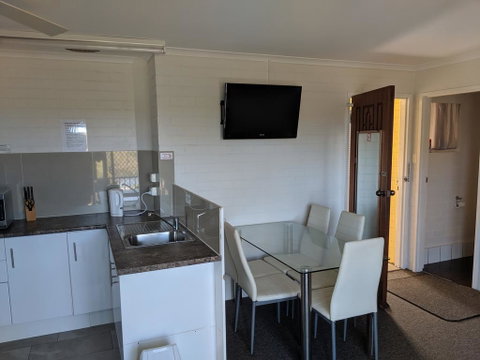 Harrington Village Motel - Tourism Noosa 2