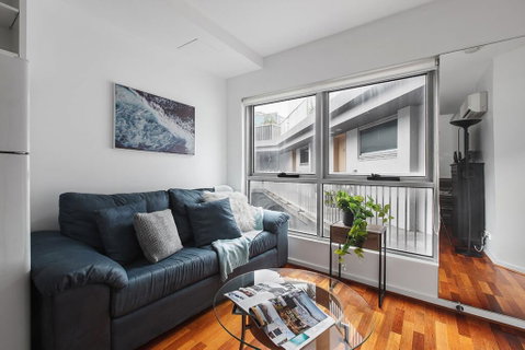 Heart Of Sandringham Apartment By Ready Set Host - Tourism Noosa 1