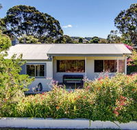 Henny's of Merimbula - Tourism Noosa