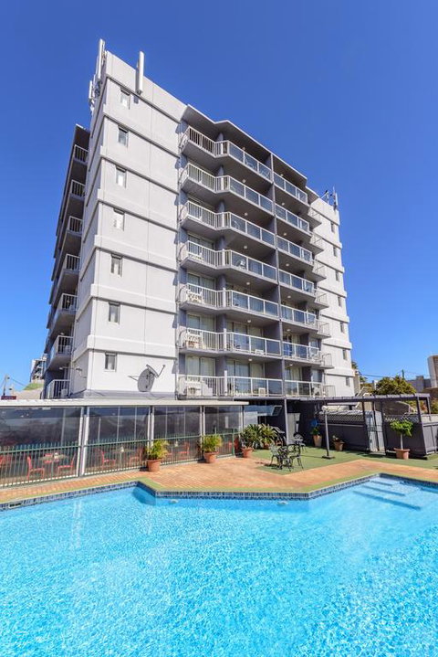 Highpoint International - Tourism Noosa 3