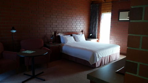 Highway One Motel - Tourism Noosa 2