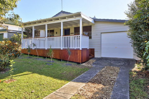 Hillsborough Cottage - Tourism Noosa 0