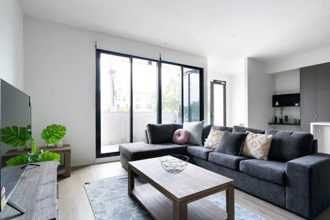 HOLIDAY HOME 3BR TOWNHOUSE With WIFI NEAR HIGHPOINT - Tourism Noosa 0