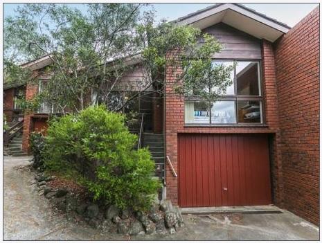 Holiday Home In The Heart Of Anglesea - Tourism Noosa 0