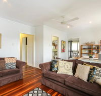 Homely Pembroke On The Park Cottage - Tourism Noosa