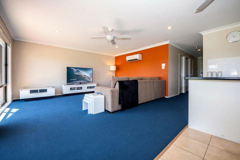 Horizons Golf Club, Villa 123 - Tourism Noosa 2