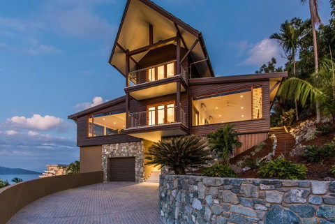 Horizons On Hamilton Island - Tourism Noosa 0