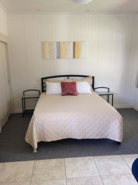 Horsepower Cabins - Tourism Noosa 3