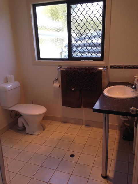 Horsepower Cabins - Tourism Noosa 2