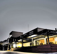 Hotel Gracelands - Tourism Noosa