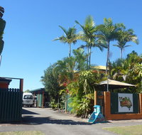 JJs Backpackers Hostel - Tourism Noosa