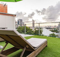 Joe's Place Backpackers - Tourism Noosa