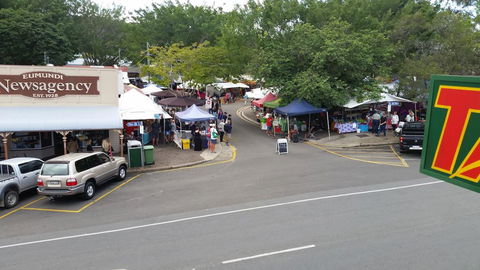 Joes Waterhole Hotel - Tourism Noosa 2